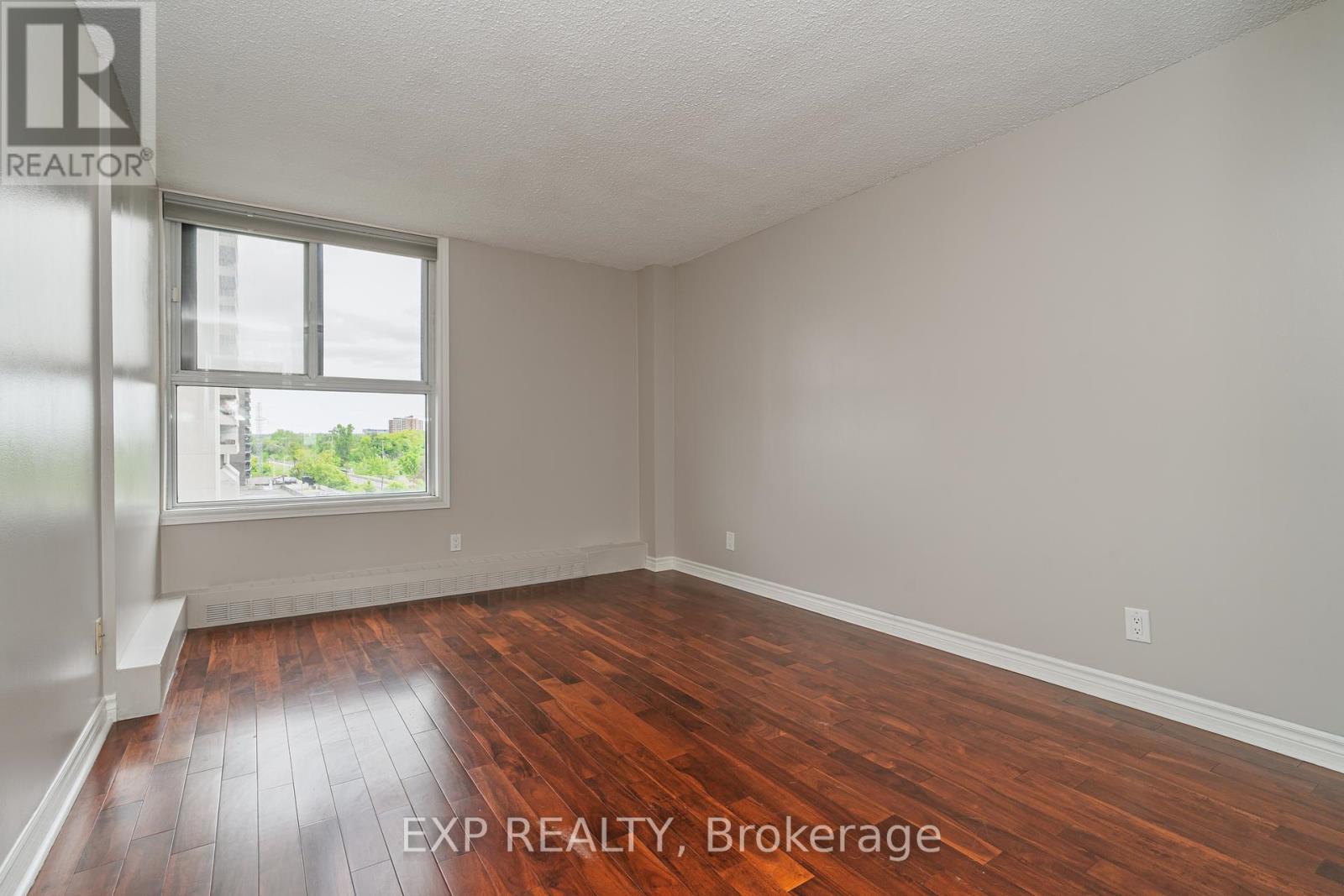 809 - 1785 Frobisher Lane