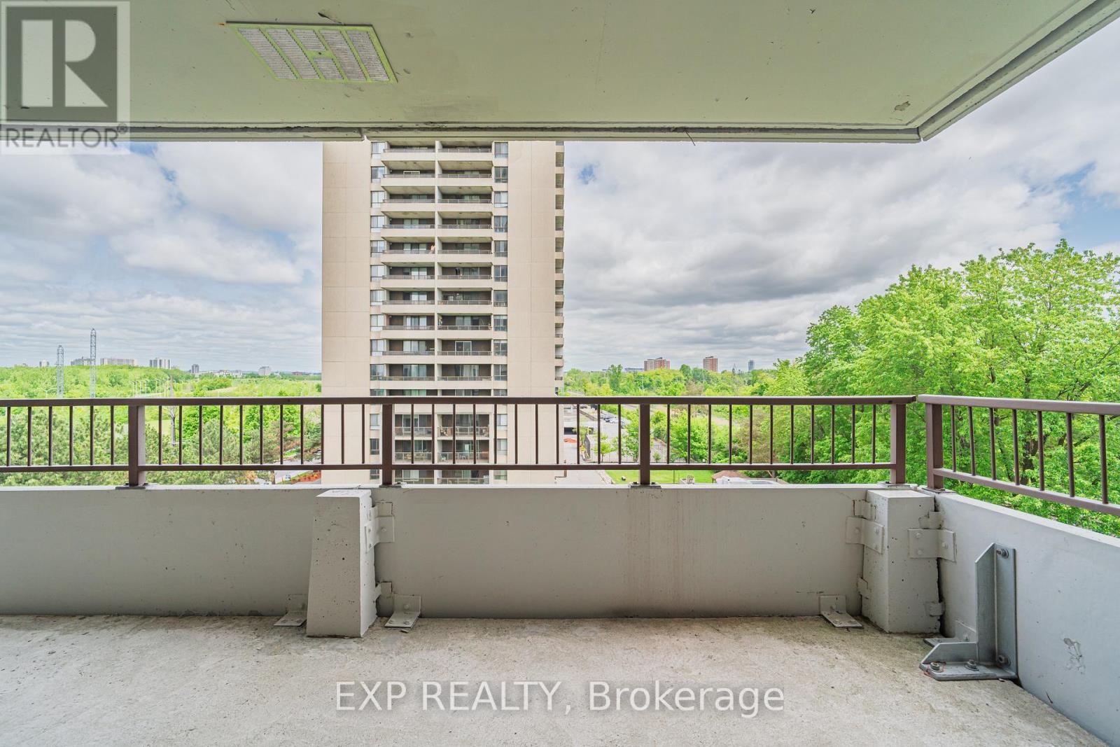 809 - 1785 Frobisher Lane