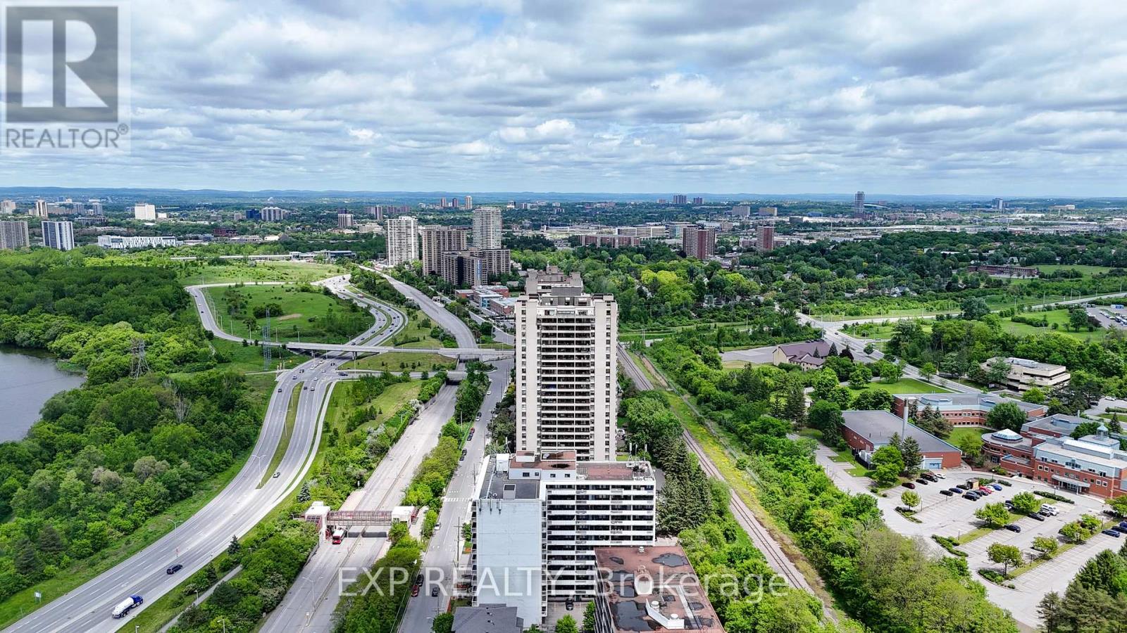 809 - 1785 Frobisher Lane