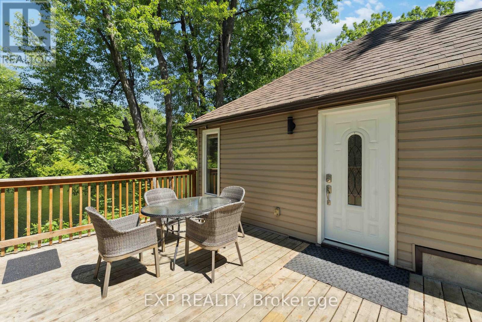 4229 Rideau Valley Drive