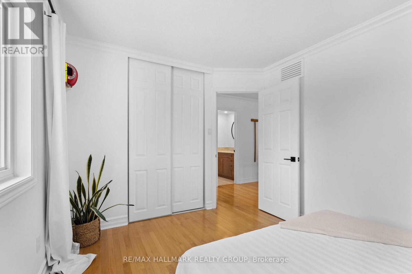 804 Adencliffe Drive
