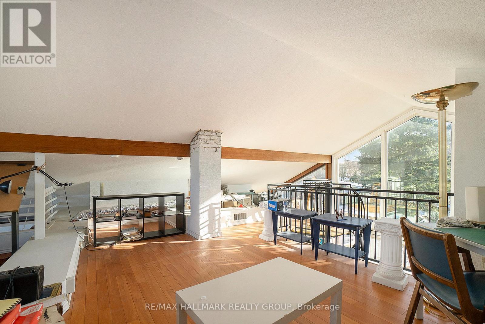 1053 Chelsea Drive