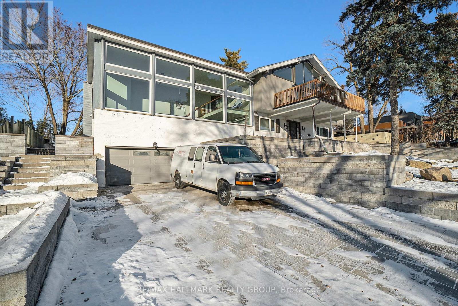 1053 Chelsea Drive