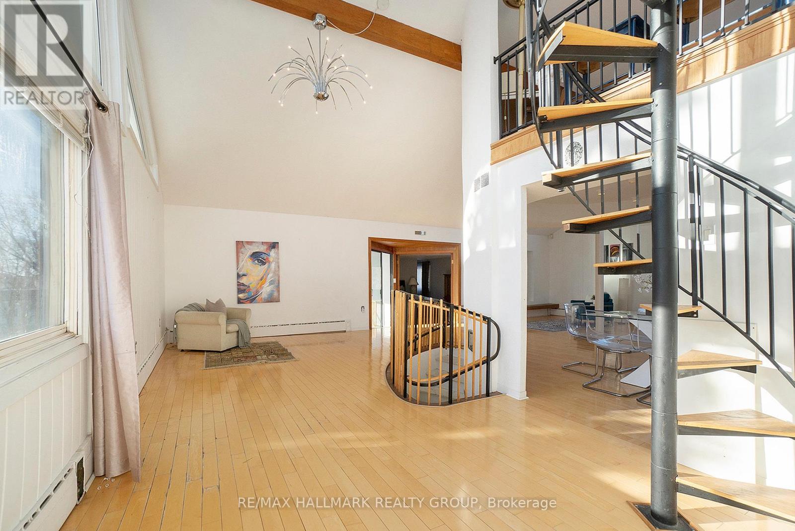 1053 Chelsea Drive