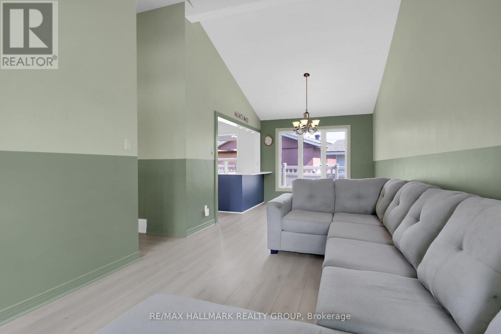 2286 Elmira Drive