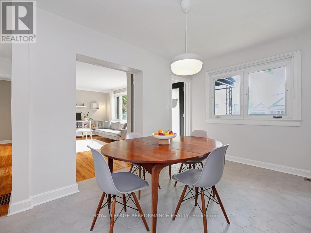 405 Allen Boulevard