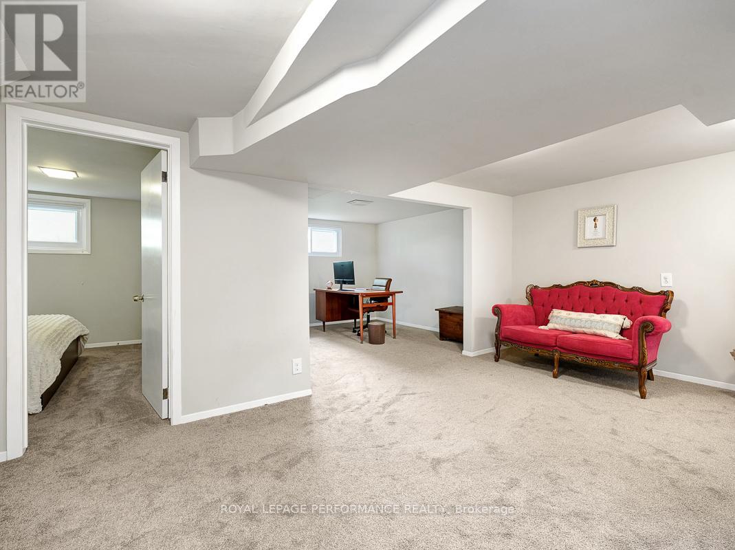 405 Allen Boulevard