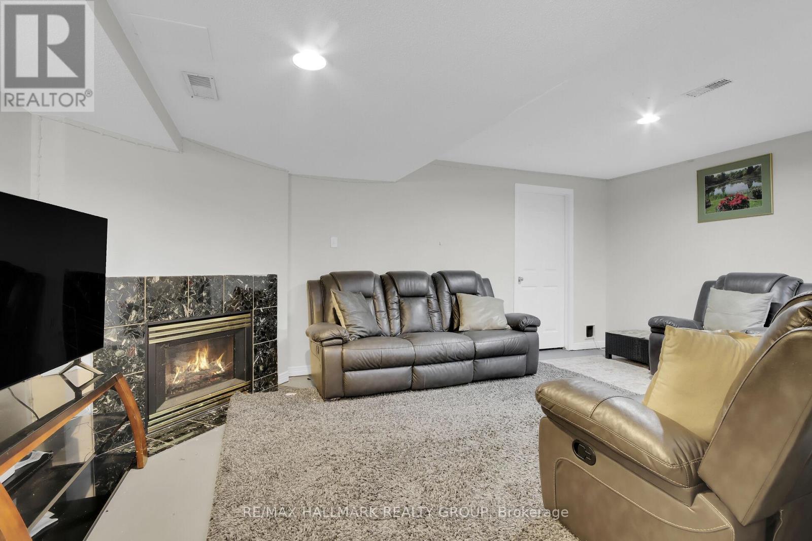 4320 Owl Valley Drive