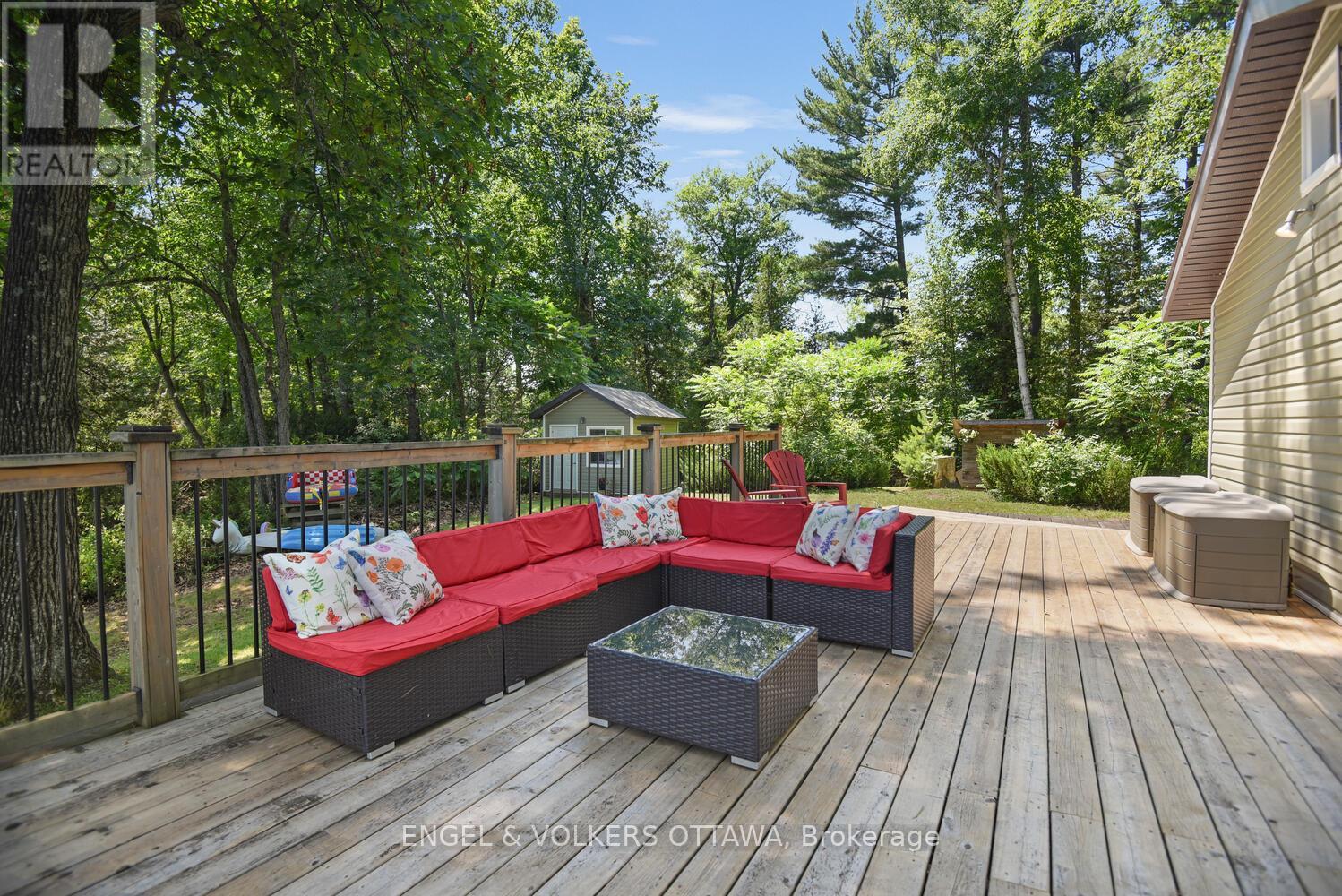150 Longview Island Road