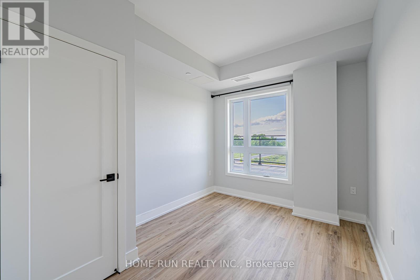 Unit #513 - 1350 Hemlock Street