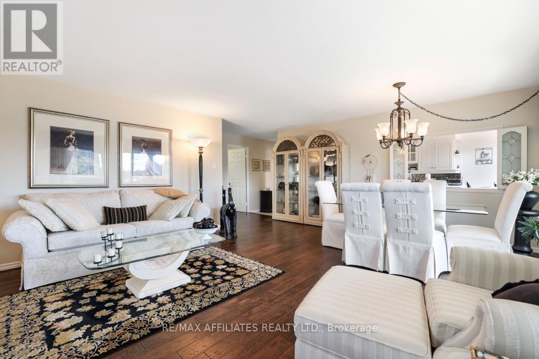304 - 1190 Richmond Road