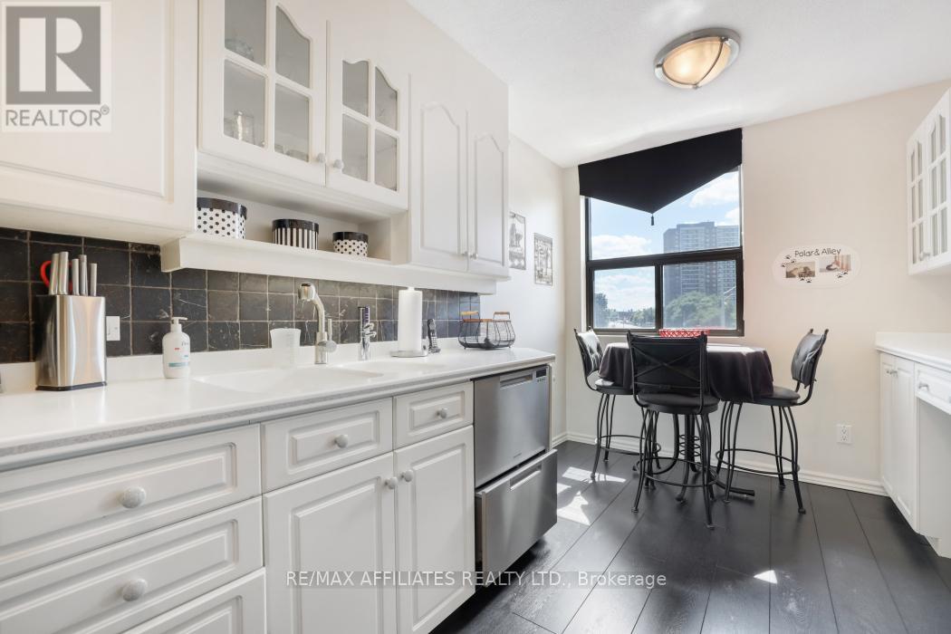 304 - 1190 Richmond Road