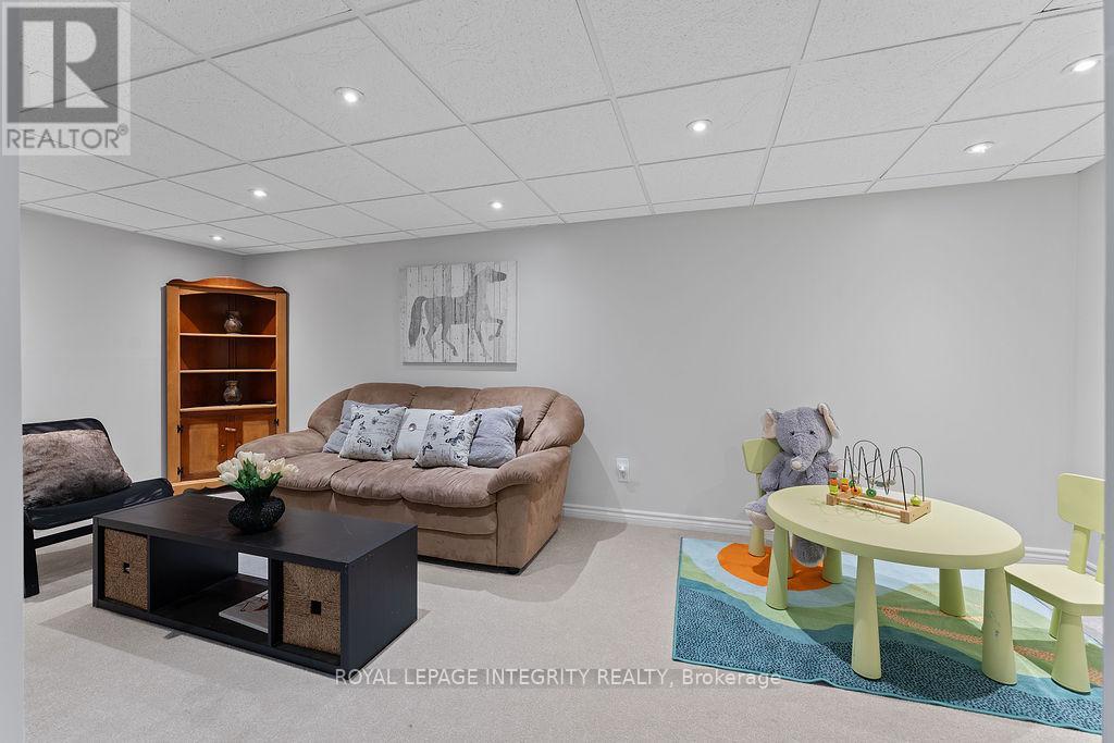 41 Beacon Way