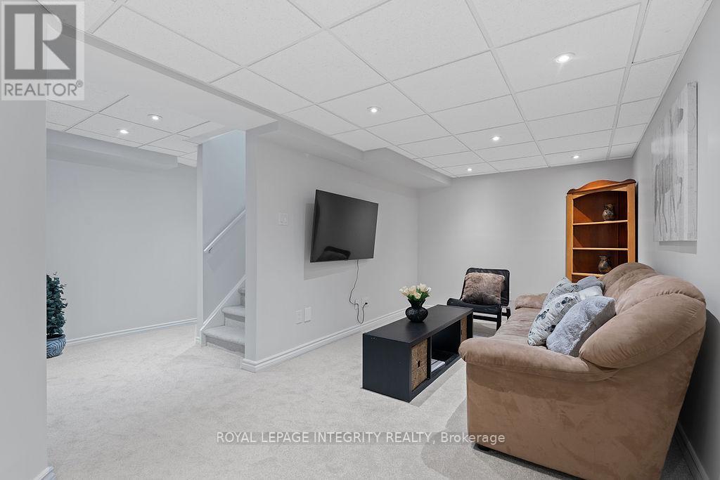 41 Beacon Way