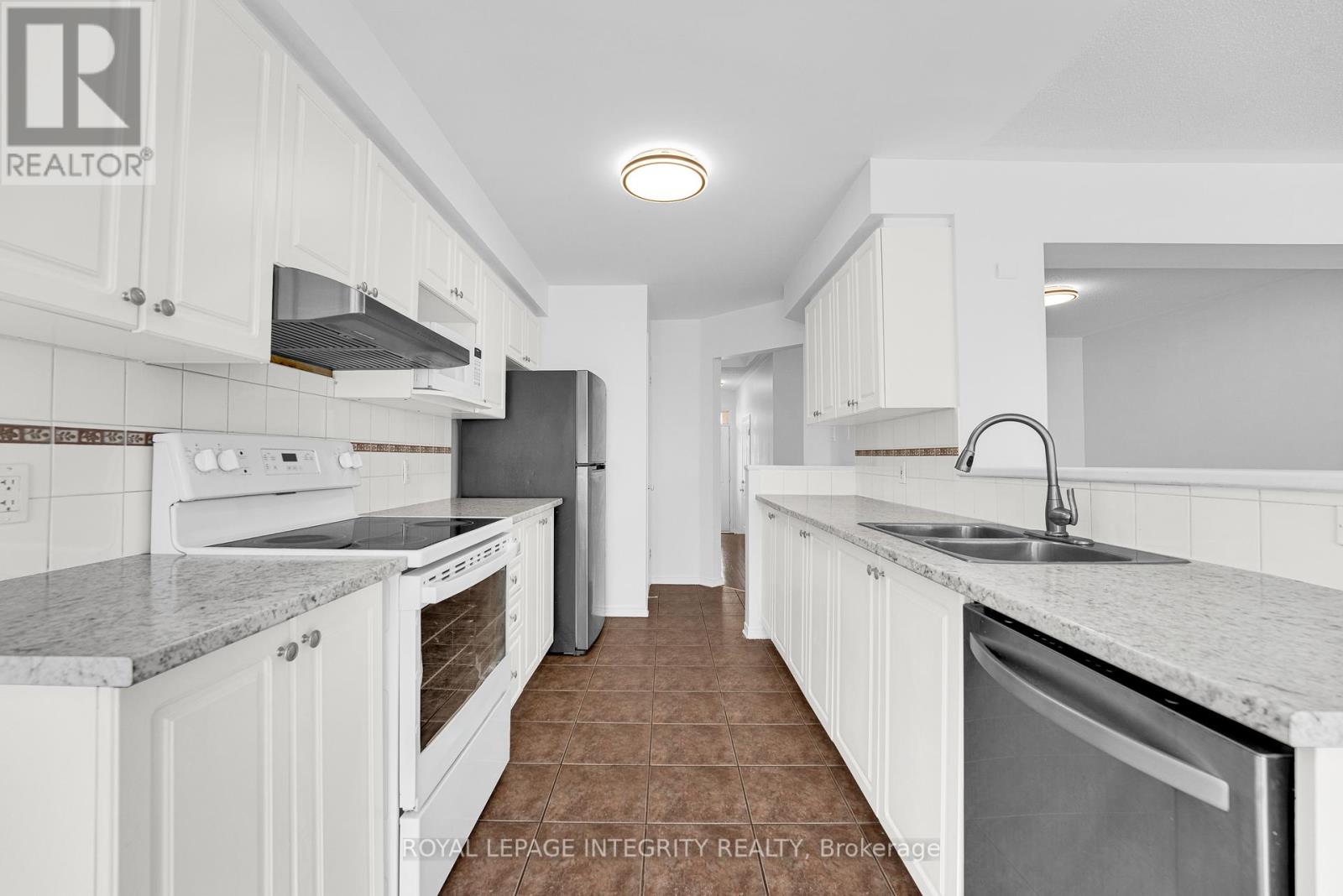 119 Deercroft Avenue