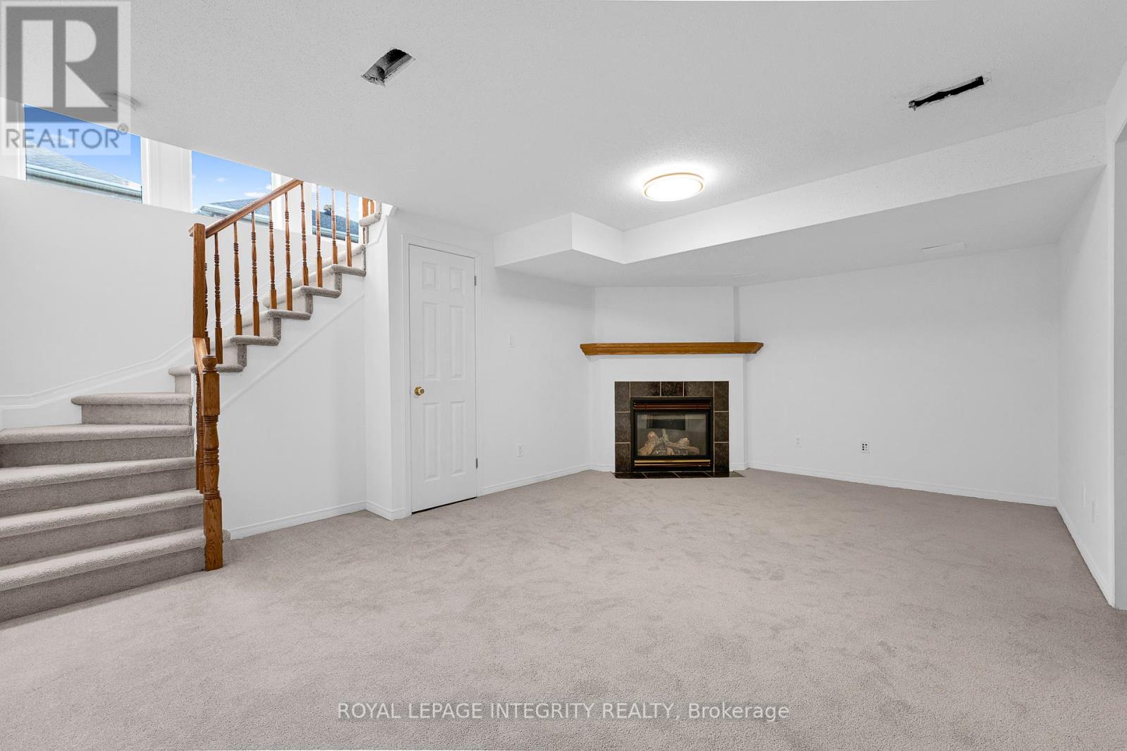 119 Deercroft Avenue
