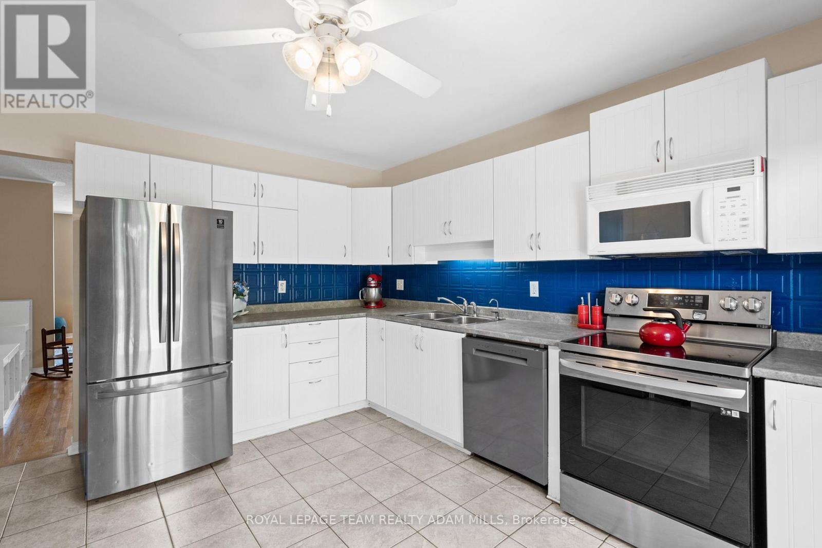 607 Tourelle Drive