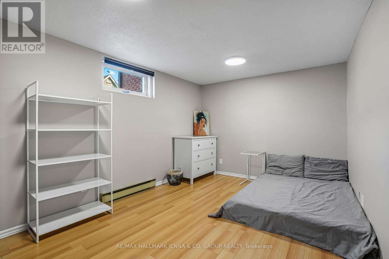 207 - 1760 Cabaret Lane