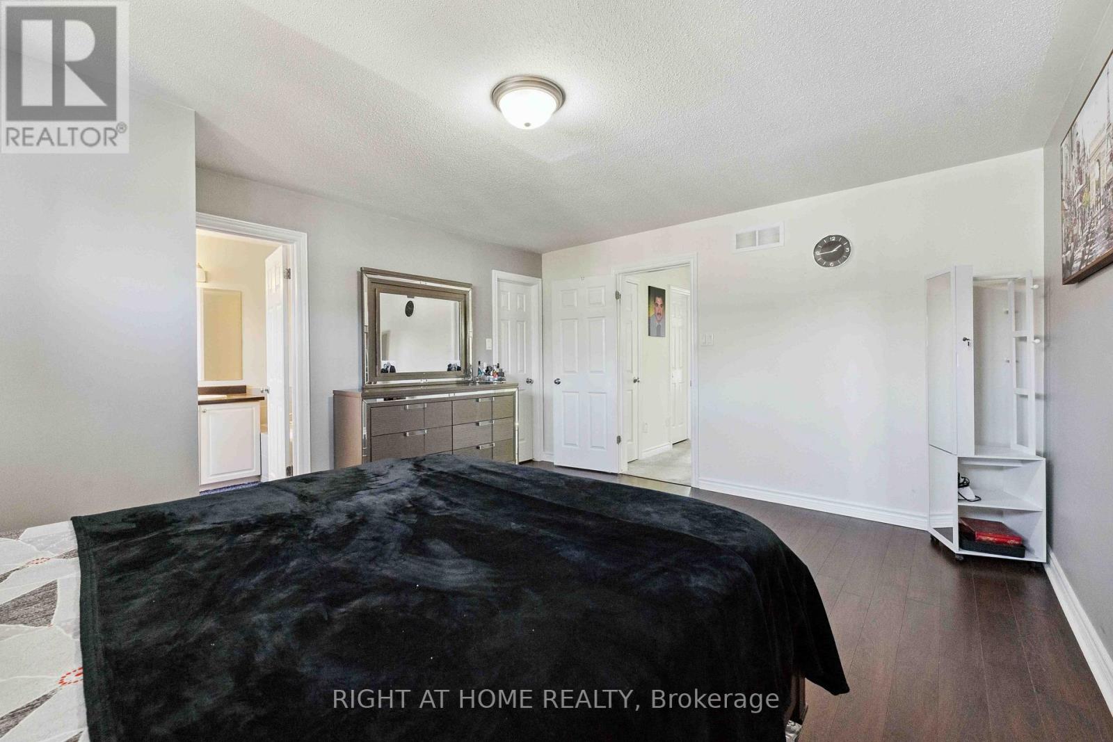 173 Garrity Crescent