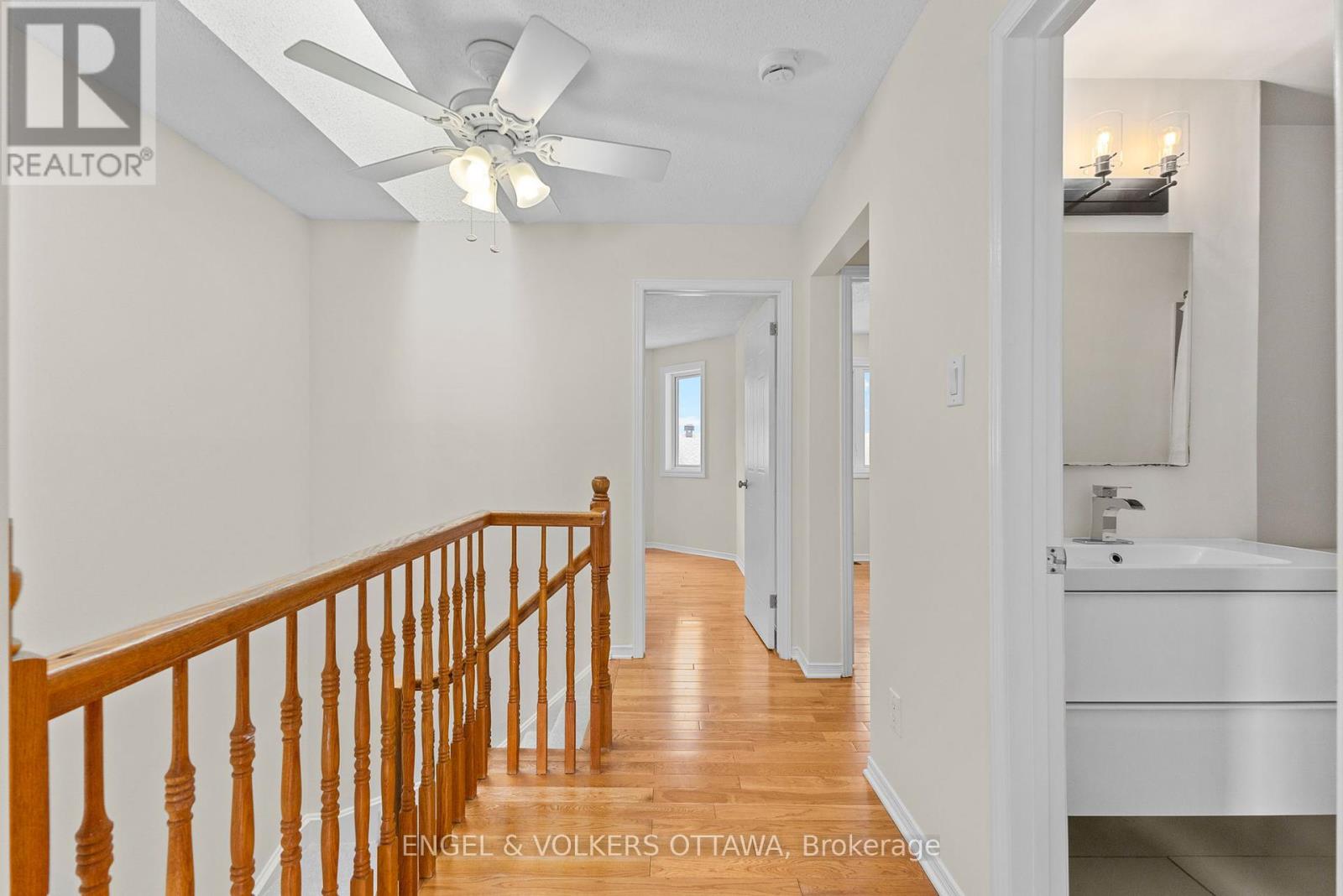 1129 Chimney Hill Way