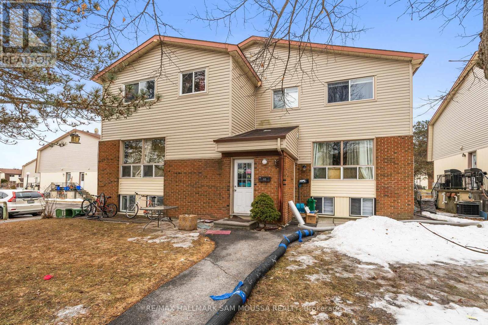 B - 41 Forester Crescent