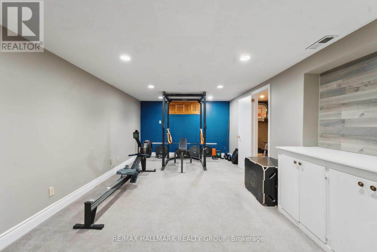 2103 Delmar Drive