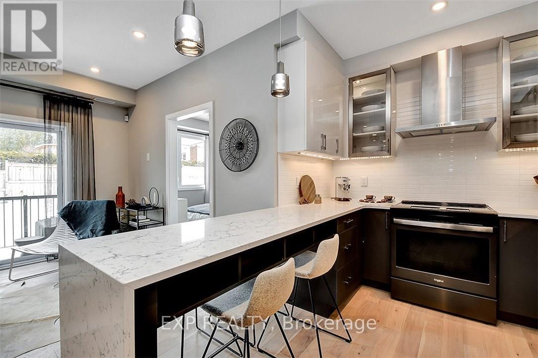 3203 - 2370 Tenth Line Road
