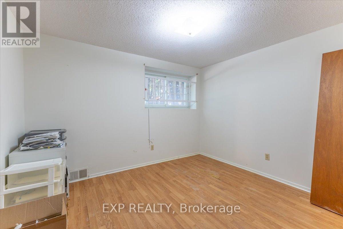 2209 Fillmore Crescent