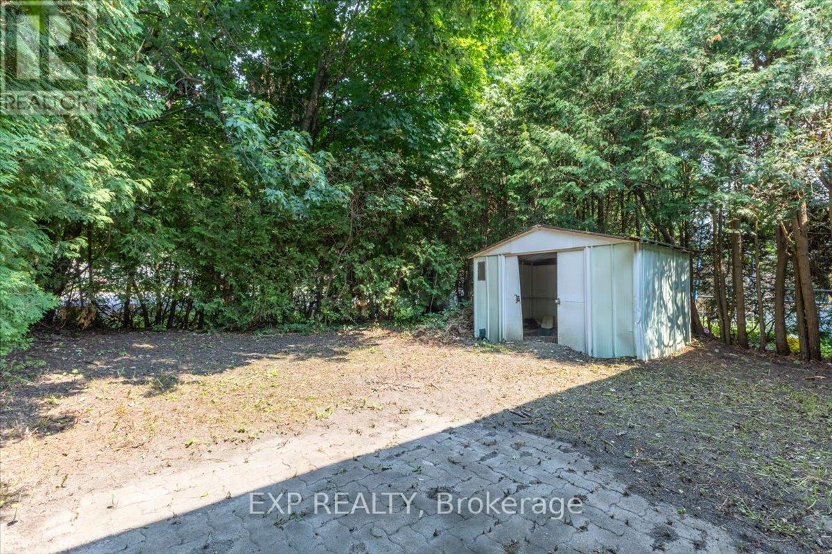 2209 Fillmore Crescent