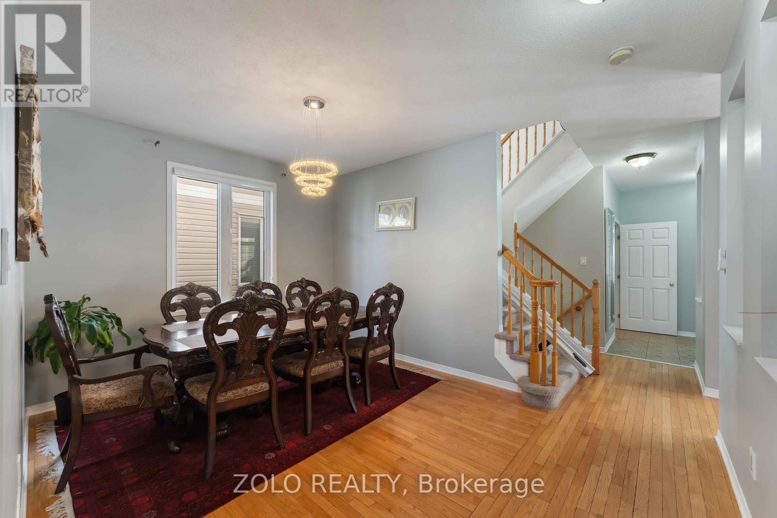 2421 Glandriel Crescent