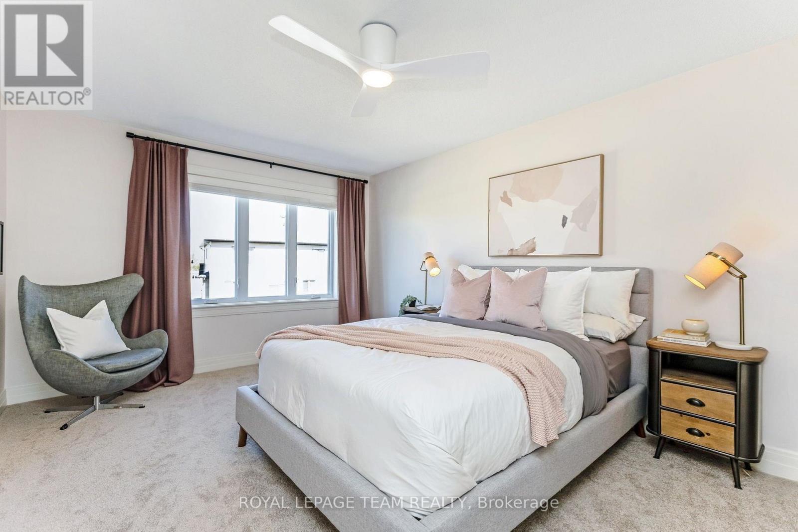 121 Woodhurst Crescent