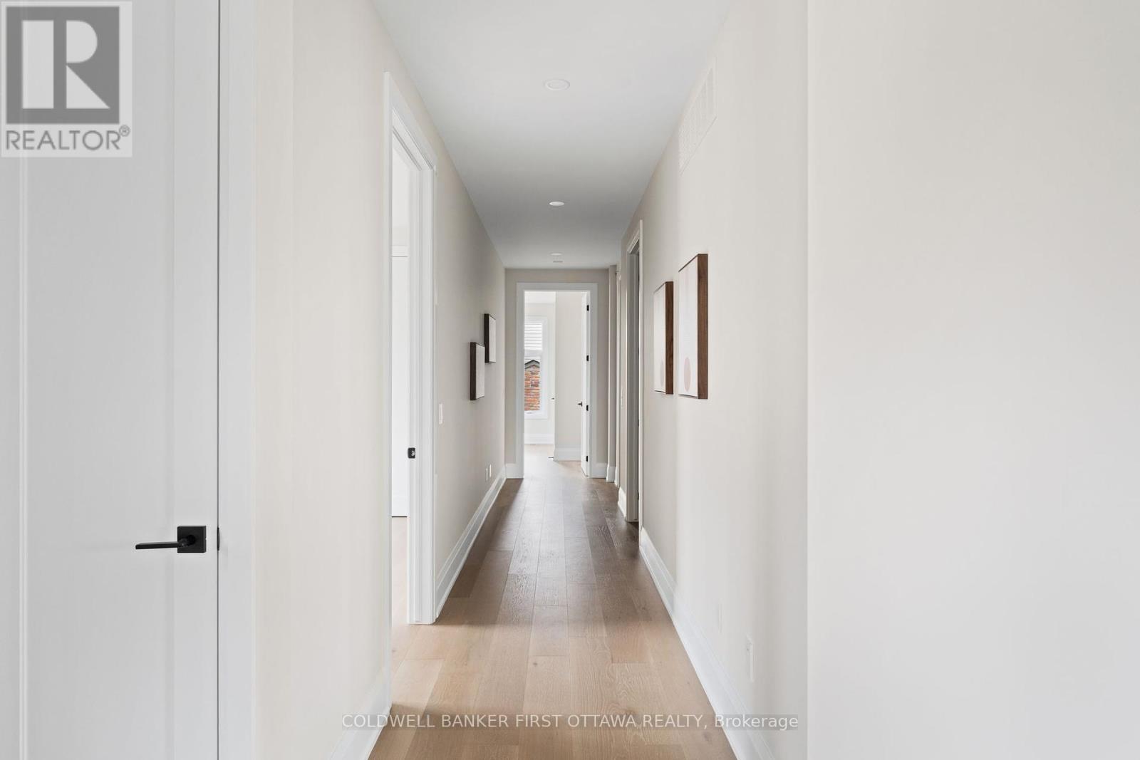 42 Parkland Crescent