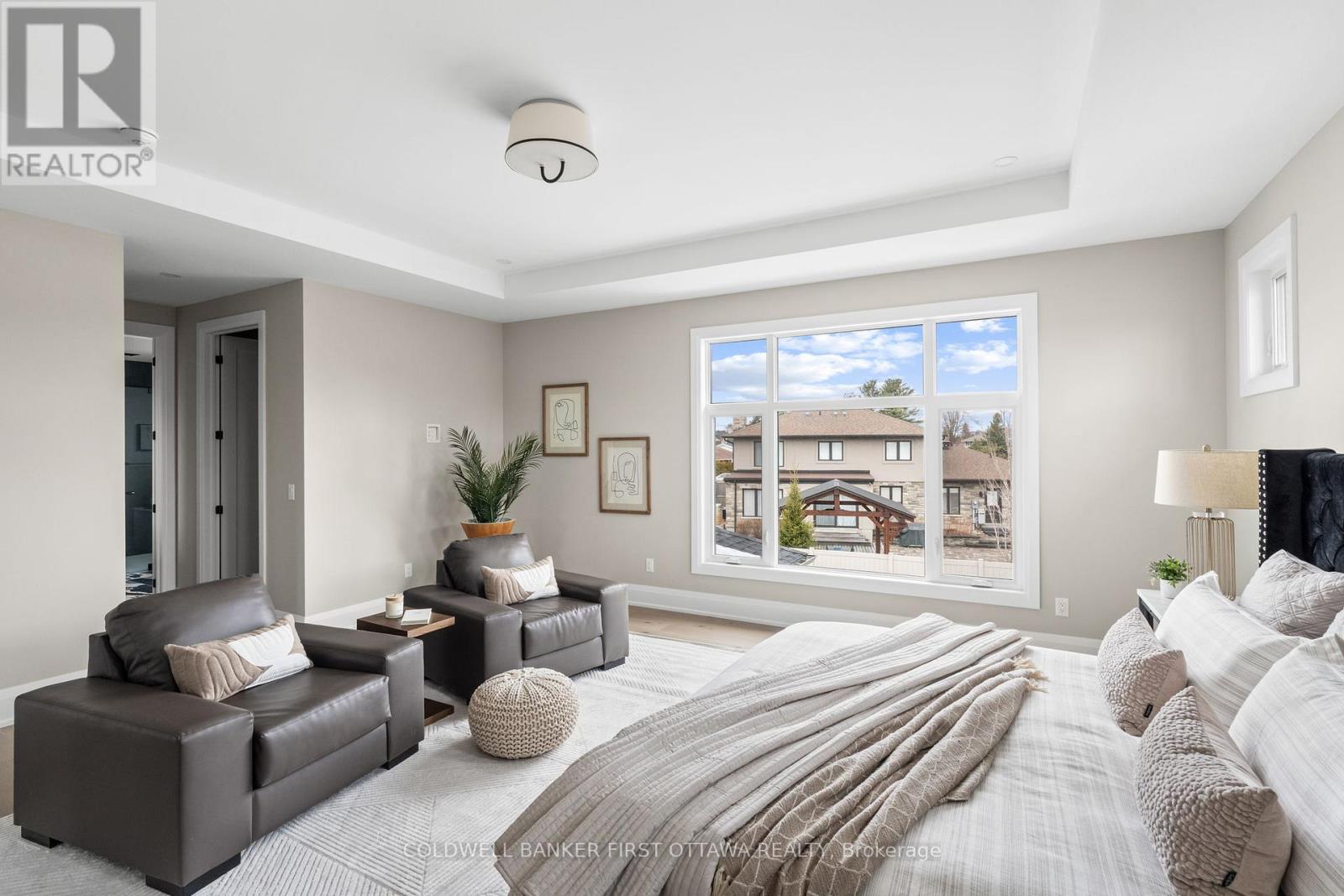 42 Parkland Crescent