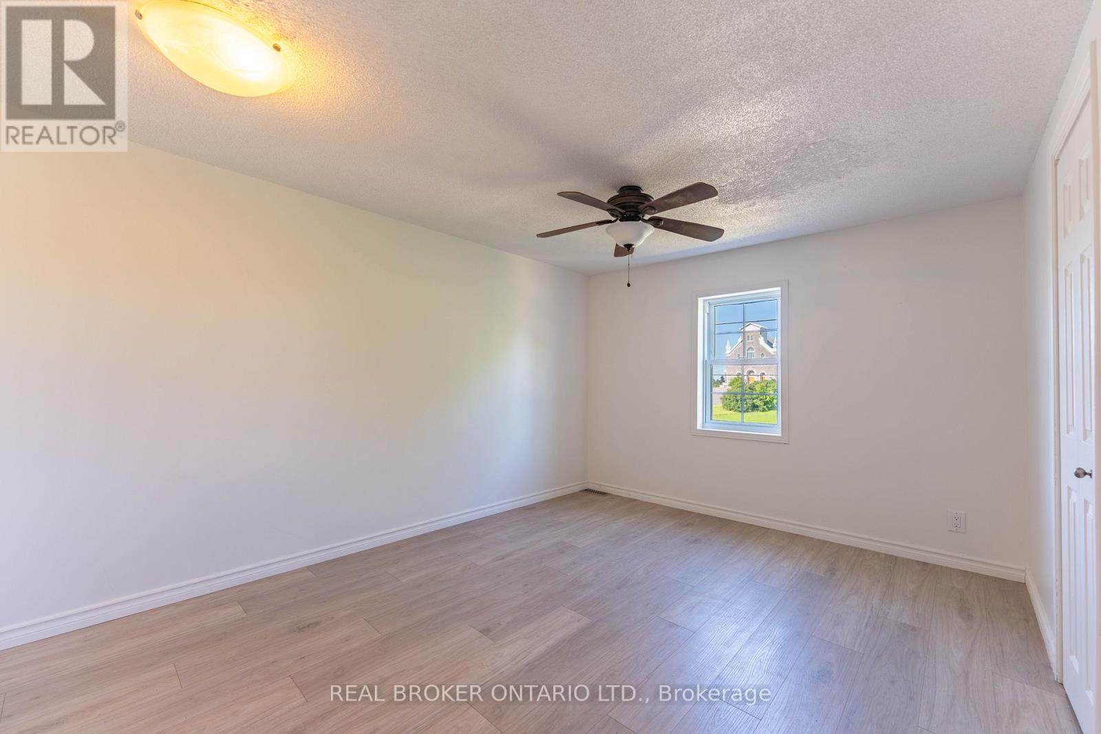3449 Sarsfield Road