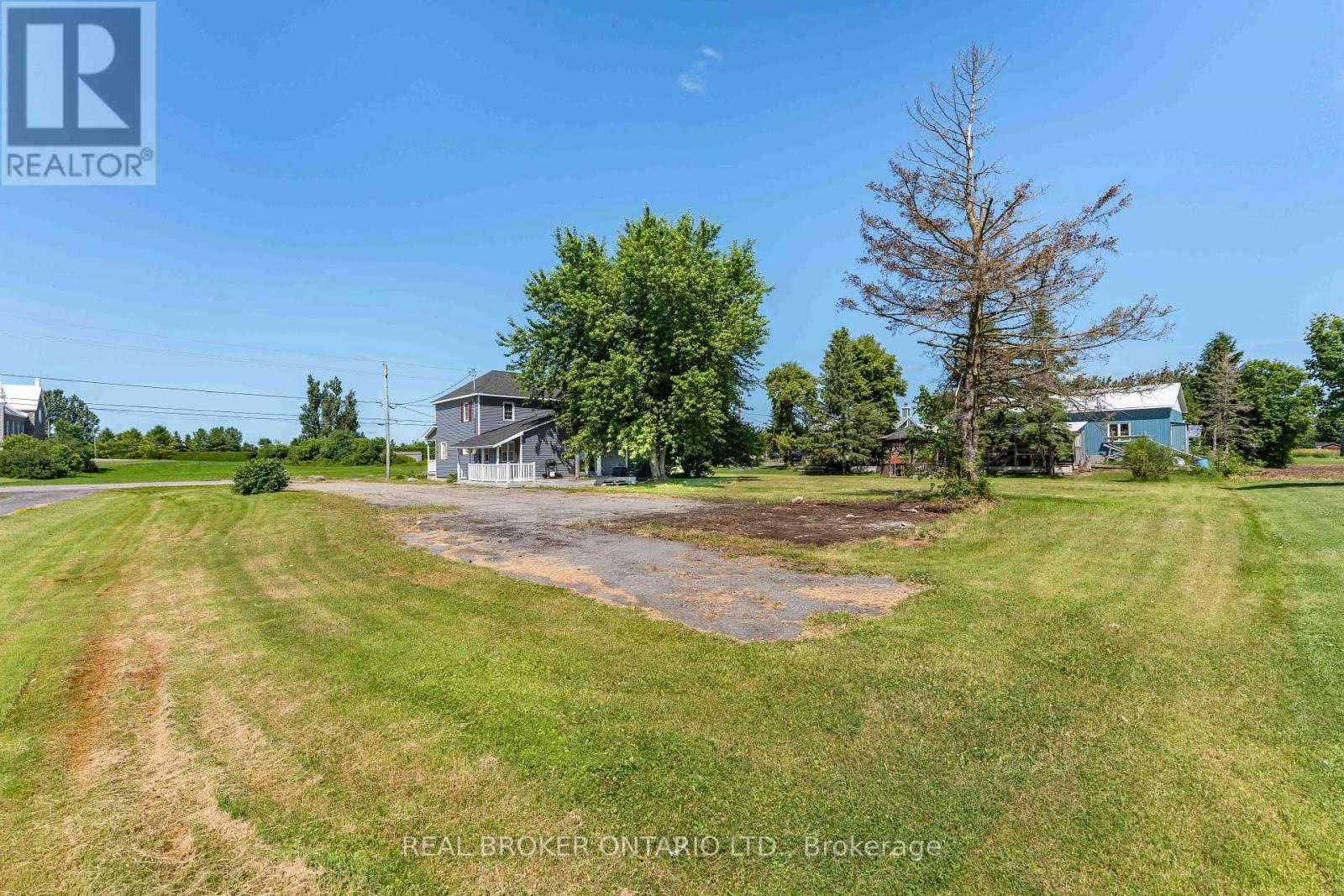 3449 Sarsfield Road