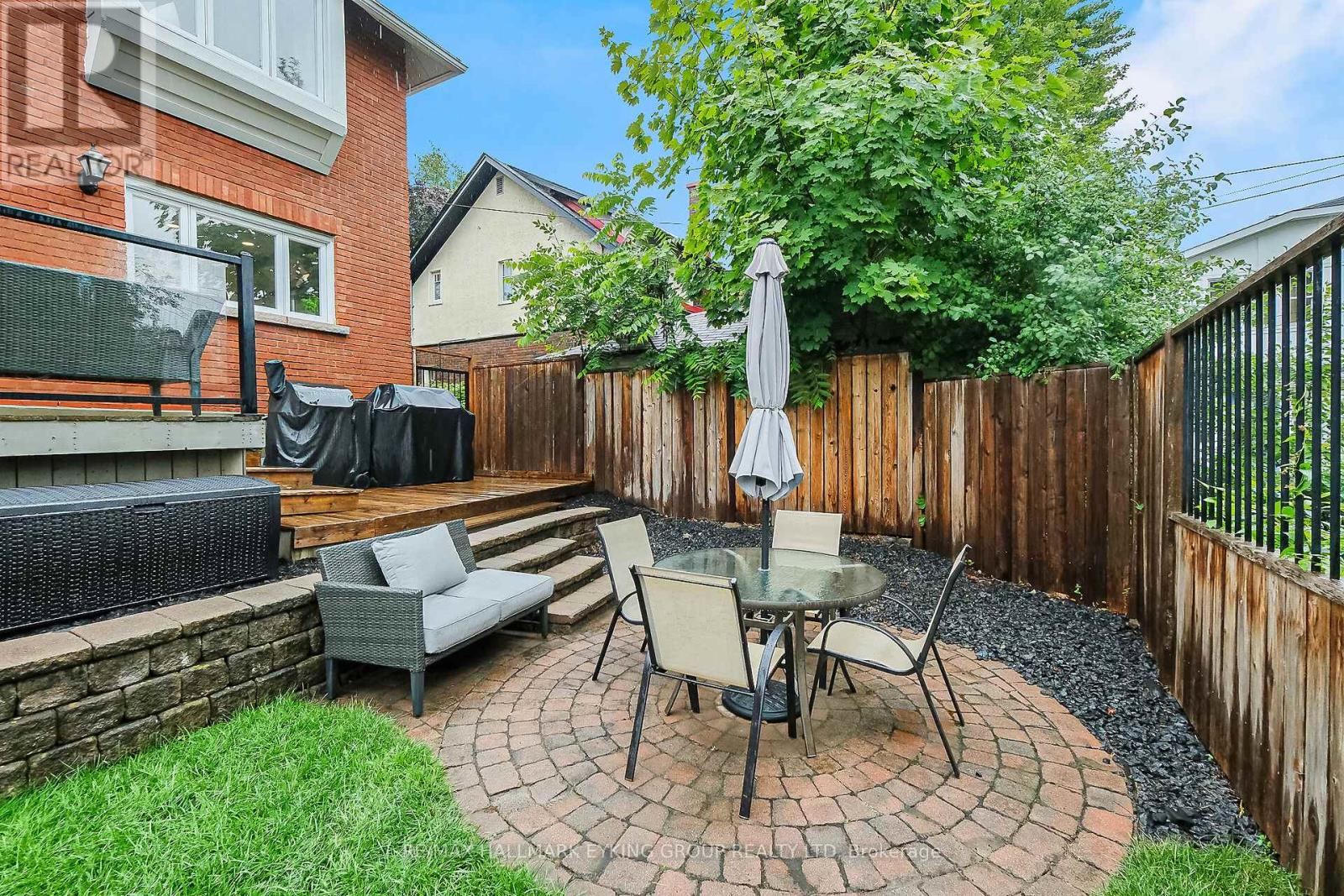 59 Marlowe Crescent