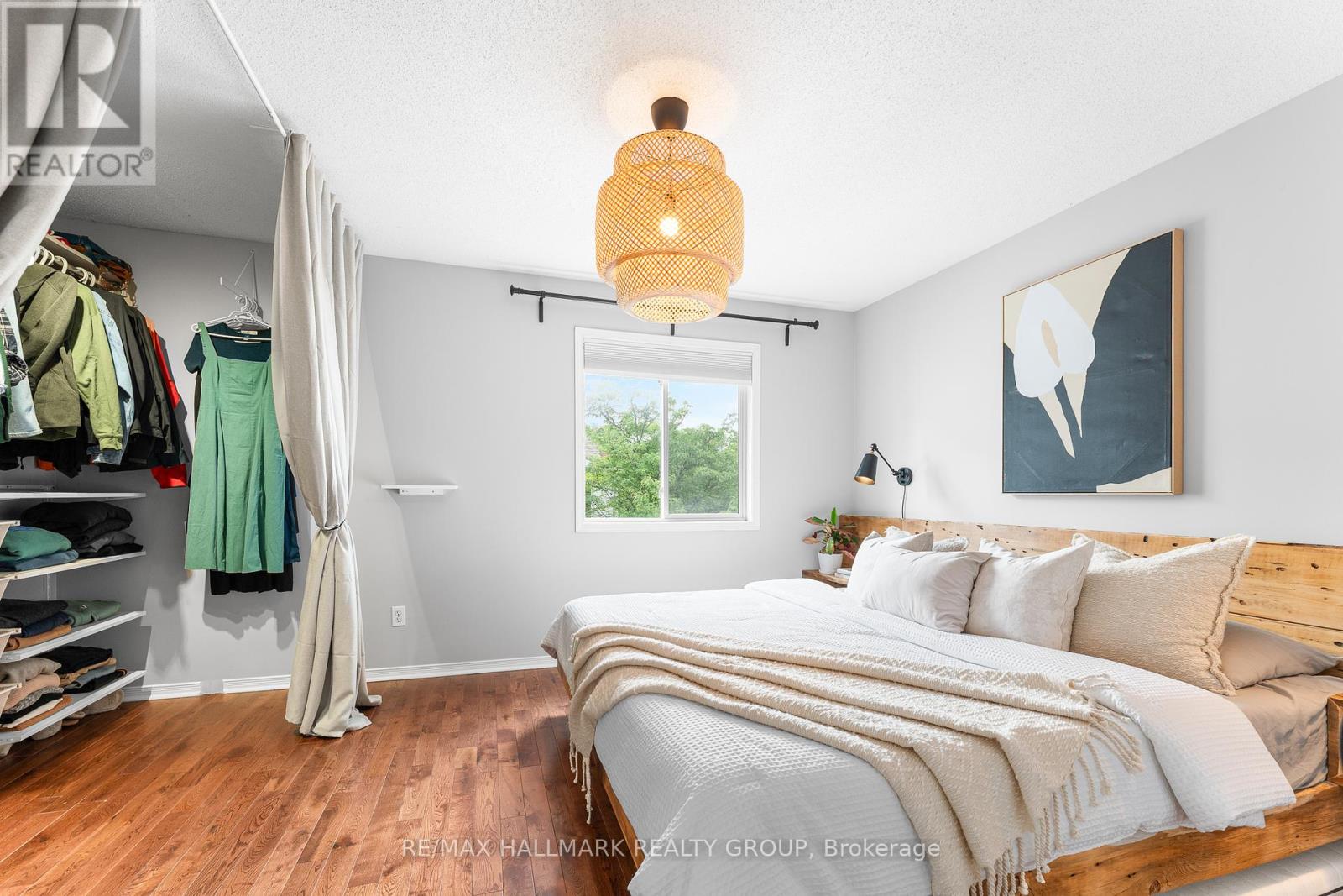 42 Hintonburg Place