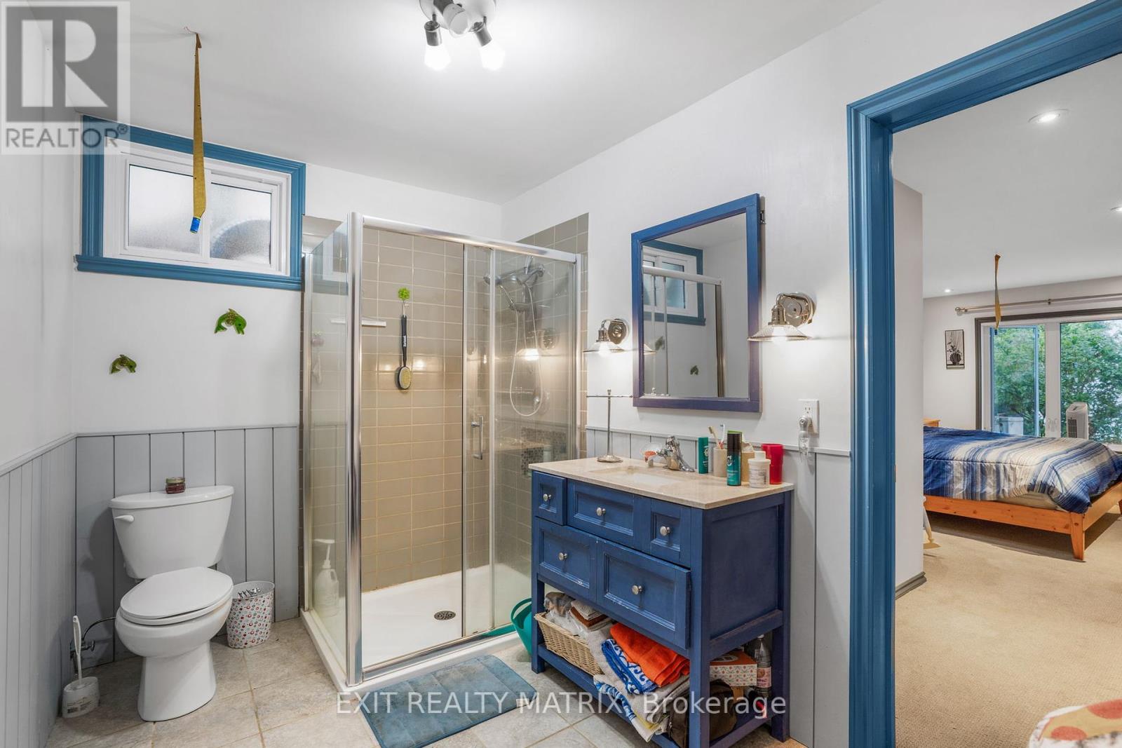 922 Lalonde Road