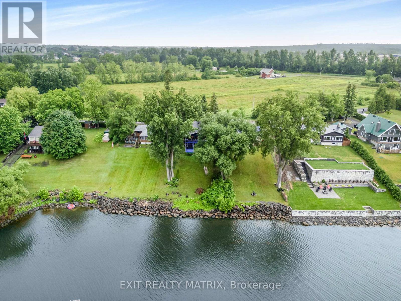 922 Lalonde Road