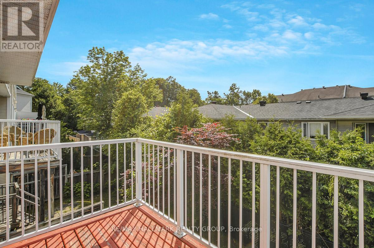 553 Burleigh Private