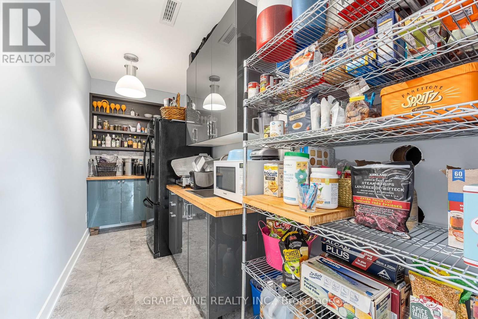 315 Crestview Road