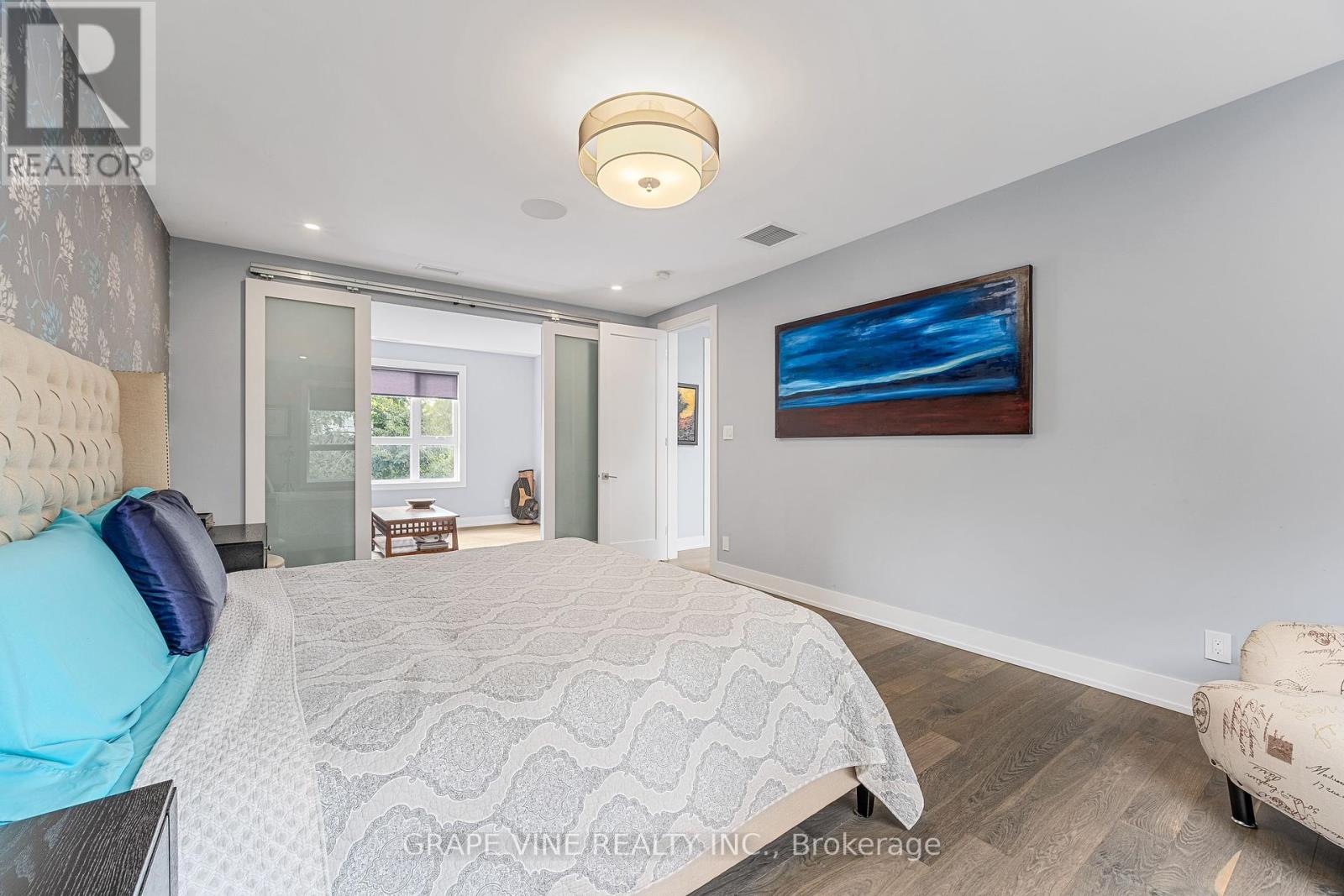 315 Crestview Road