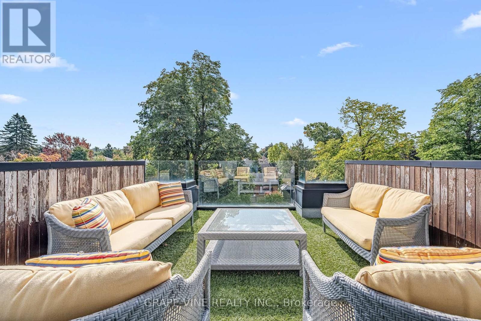 315 Crestview Road