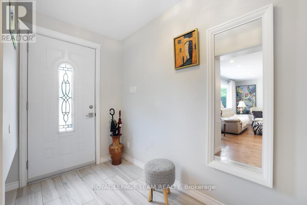 807 Maplecrest Avenue