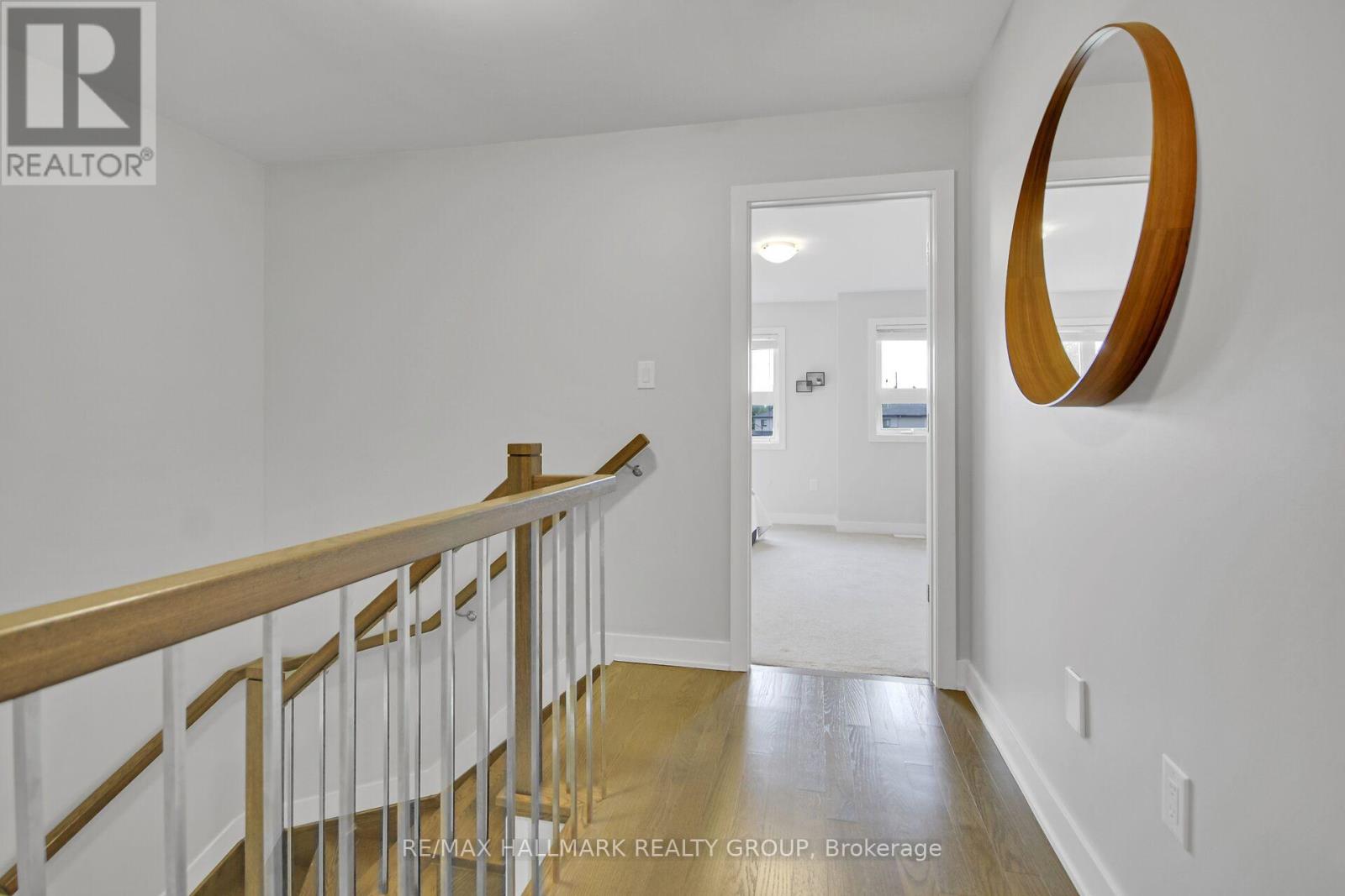 648 Robert Street