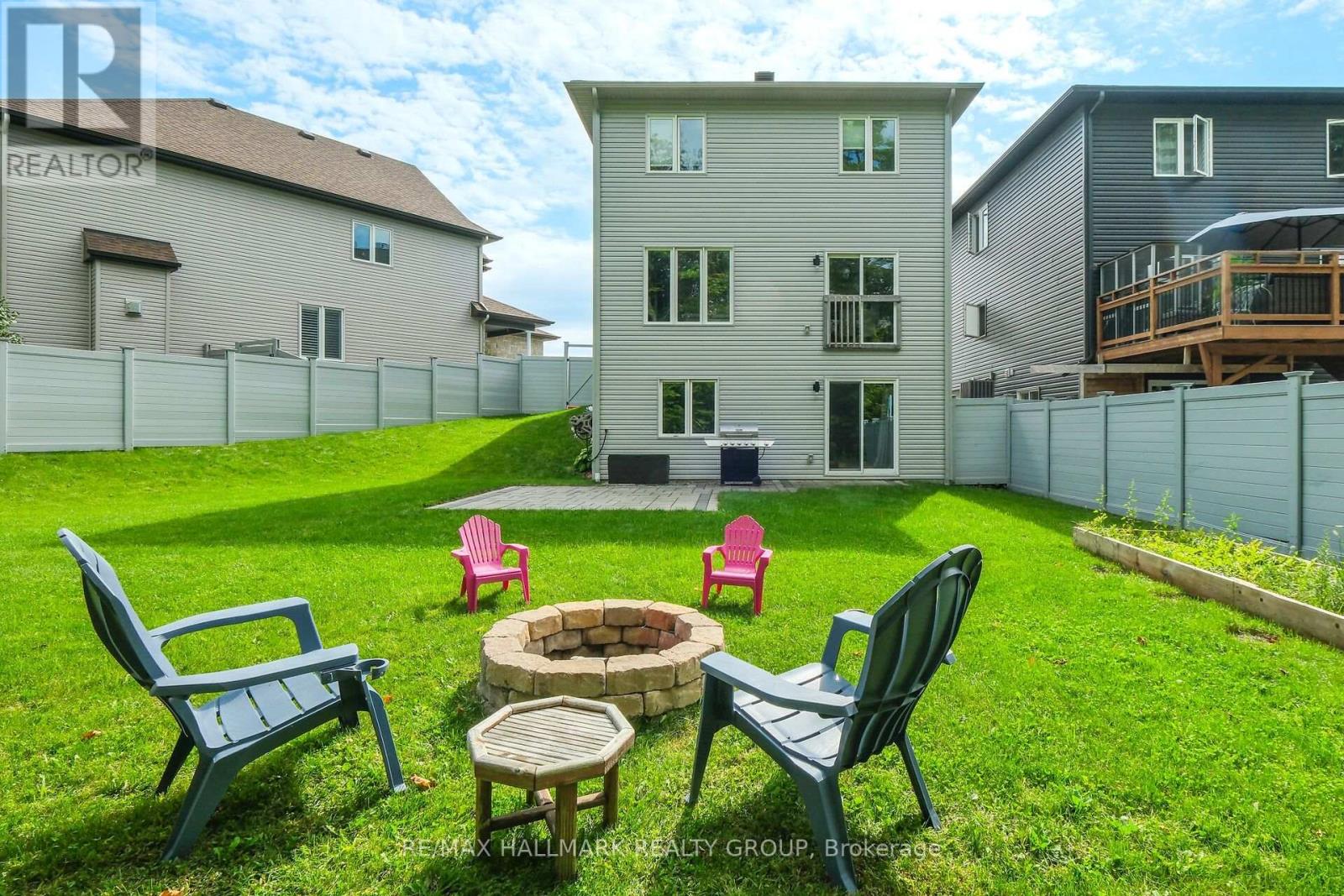 648 Robert Street