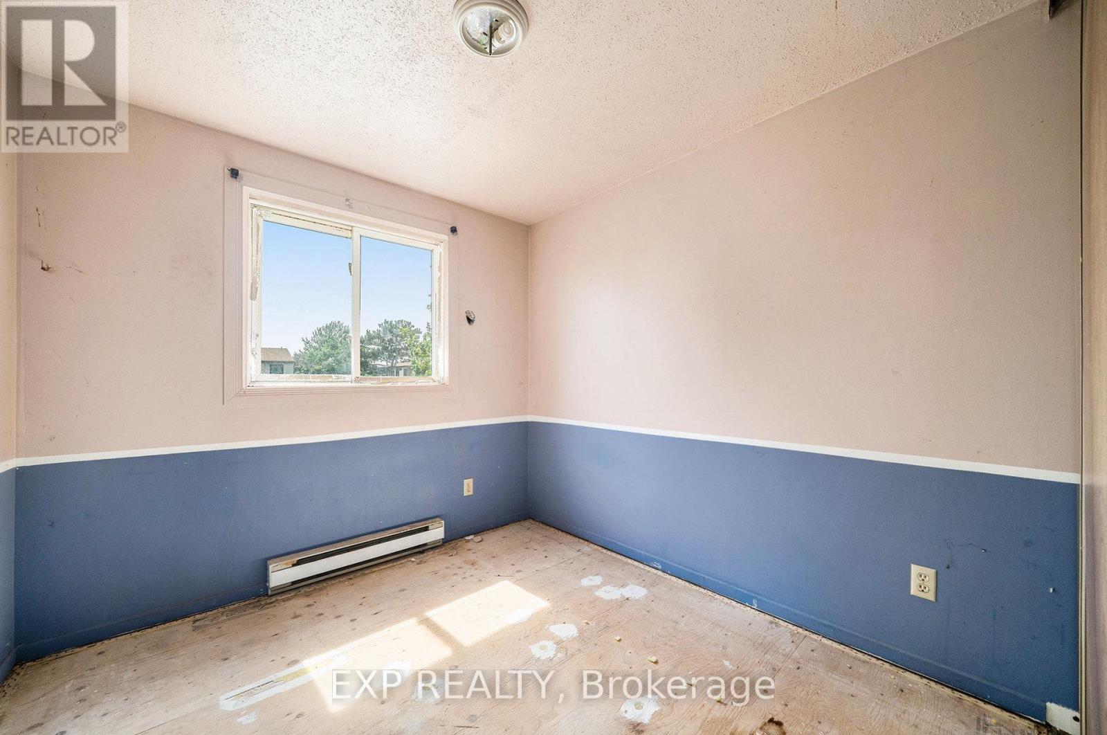 4e - 39 Woodvale Green