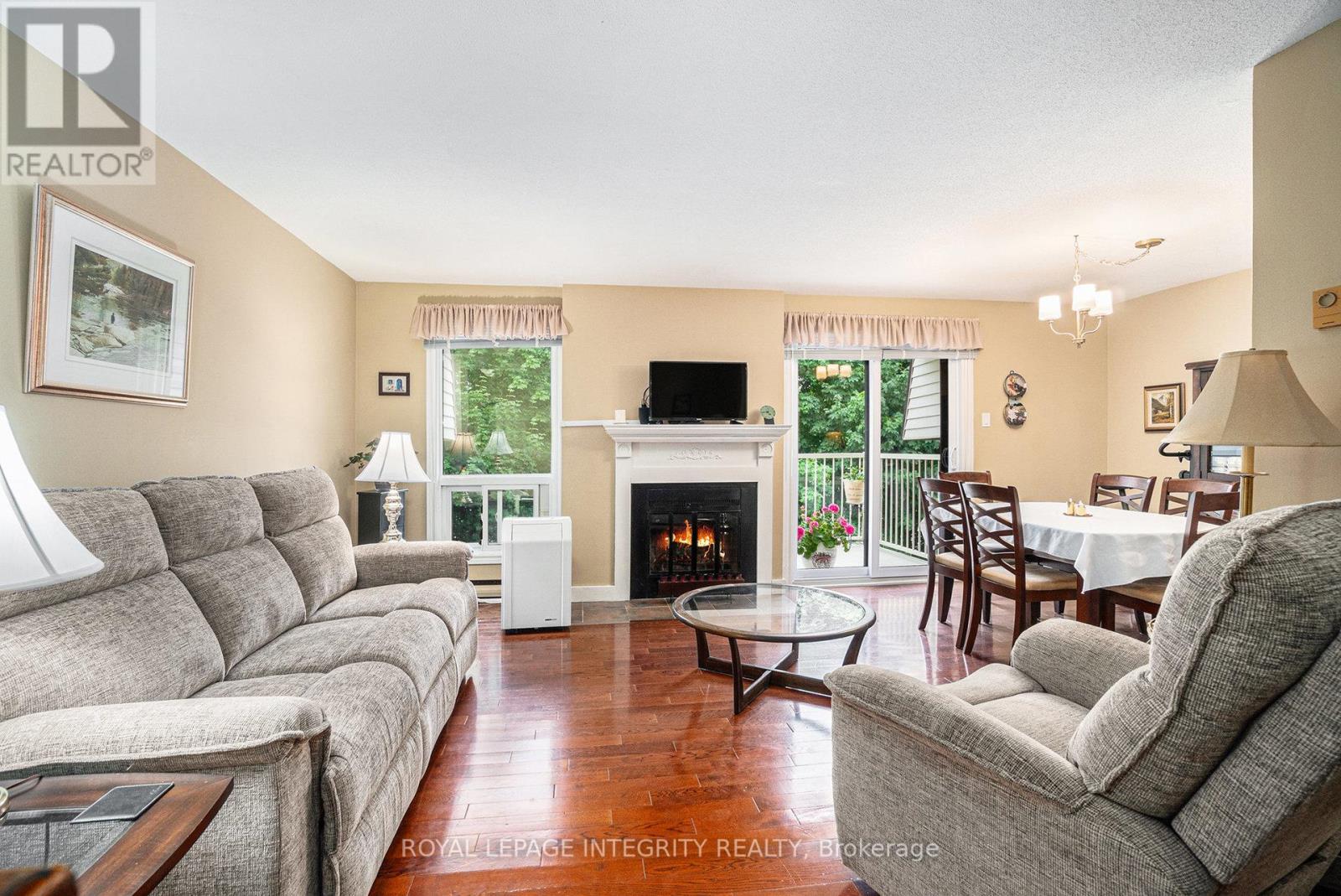 7 - 6 Sweetbriar Circle