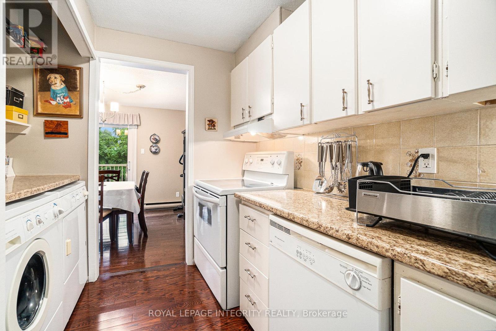 7 - 6 Sweetbriar Circle