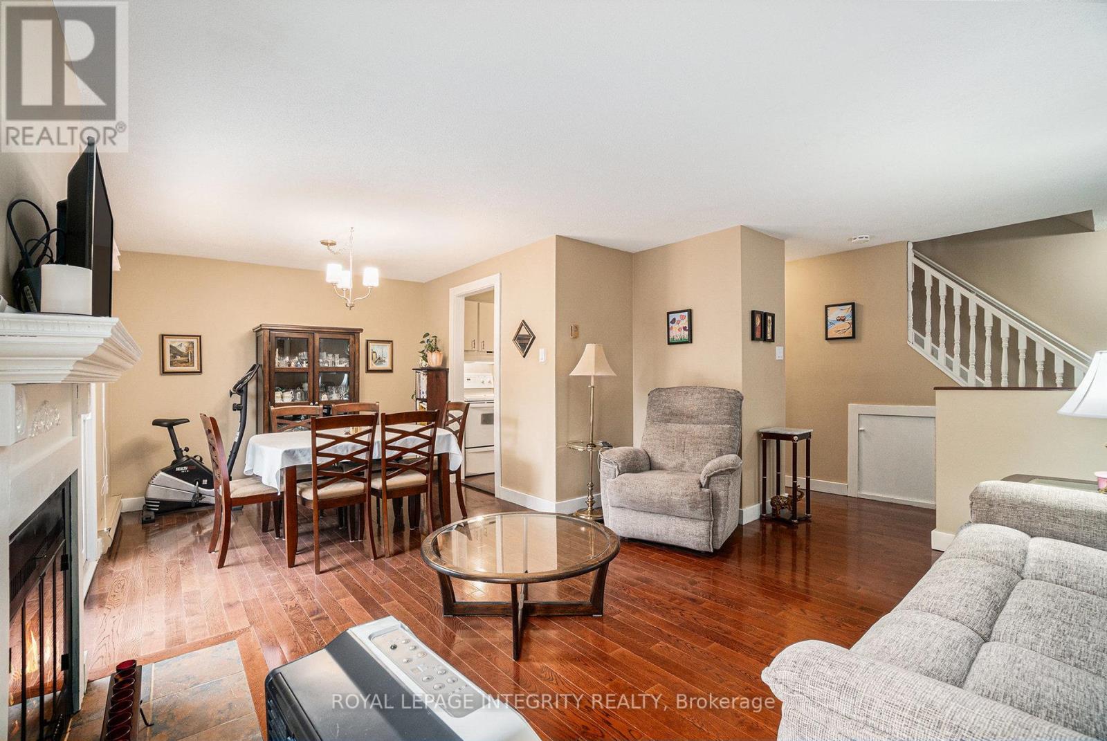 7 - 6 Sweetbriar Circle